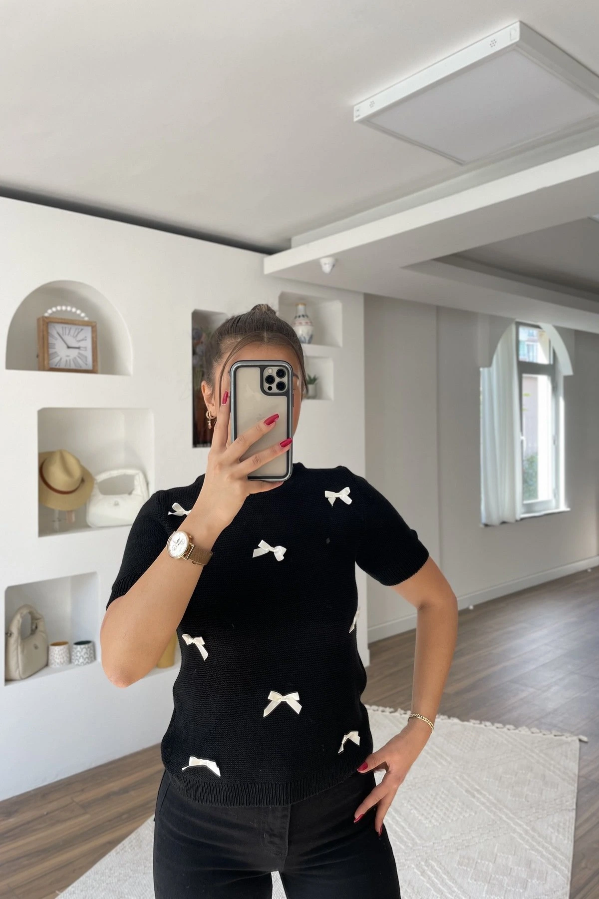 KURDELE DETAY KISA KOL TRİKO - SİYAH - Görsel 1