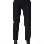 MARKA MODEL KESİK PAÇA LİKRALI MOM JEAN - SİYAH