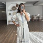 NAKIŞ İŞLEME V YAKA ASTARLI ELBİSE - BEYAZ