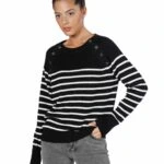 OMUZ DÜĞME DETAY ÇİZGİLİ KAZAK - SİYAH BEYAZ