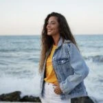 OMUZ KISMI TAŞLI KOT CEKET - MAVİ