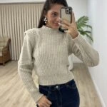 OMUZ VE KOL SAÇ ÖRGÜ DETAY BİSİKLET YAKA KAZAK - BEJ