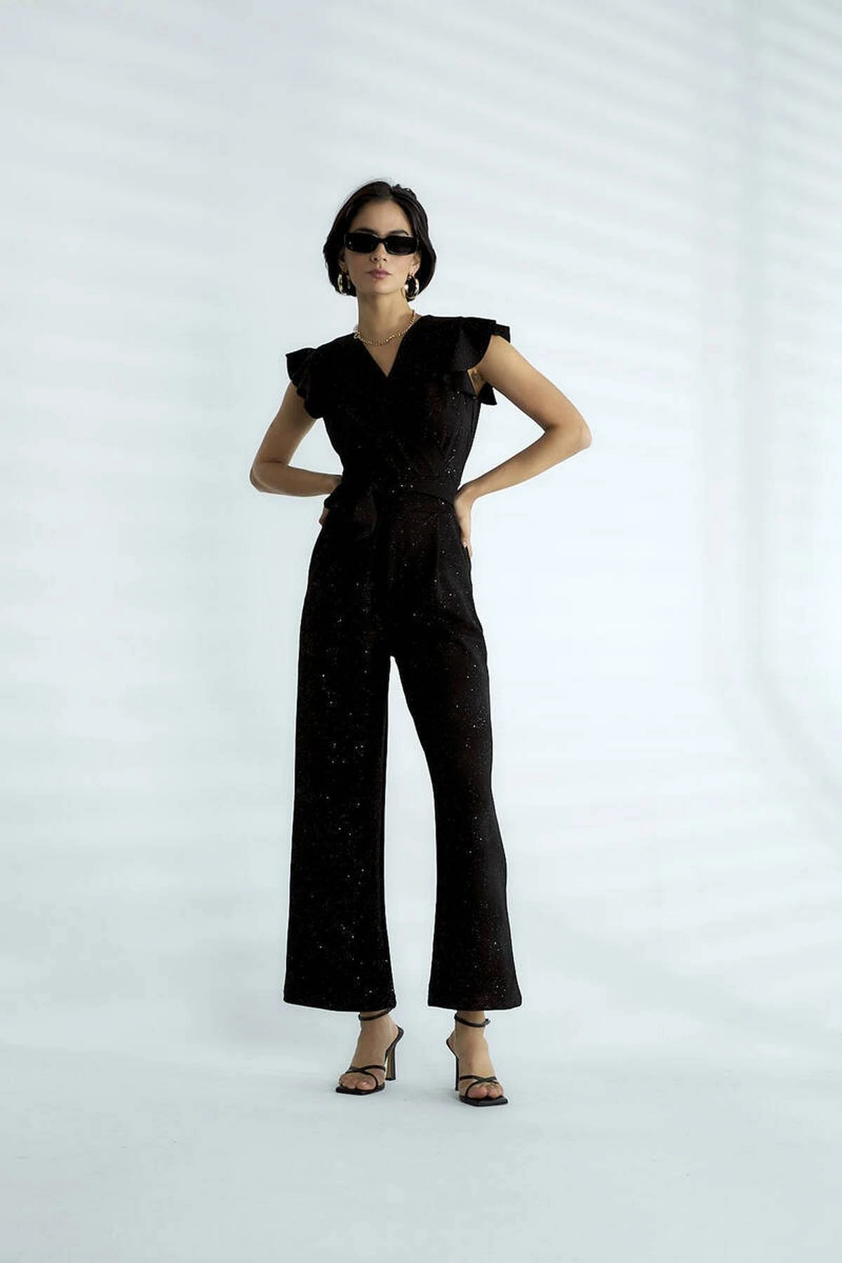 ÖN ARKA V SİMLİ LİKRALI TULUM - SİYAH - Görsel 1