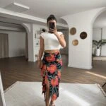 ÖN FIRFIRLI ÇİÇEK DESENLİ VİSKON ETEK - YEŞİL