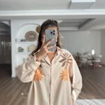 ÖN NAKIŞ ÇİÇEK İŞLEME SALAŞ VİSKON KETEN GÖMLEK - TAŞ