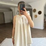 ÖN PİLİ ARKA PENCERE HALTER YAKA VİSKON KETEN BLUZ - NATUREL