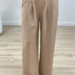 ÖN PİLİ GENİŞ PAÇA ÇİZGİLİ PANTOLON - BEJ