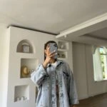 ÖN YILDIZ DORİKA ARKA KALP TAŞ BASKI JEAN GÖMLEK - AÇIK MAVİ