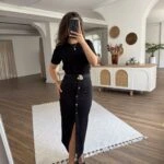 ÖN YIRTMAÇ GOLD DÜĞME KEMERLİ LİKRALI ETEK - SİYAH