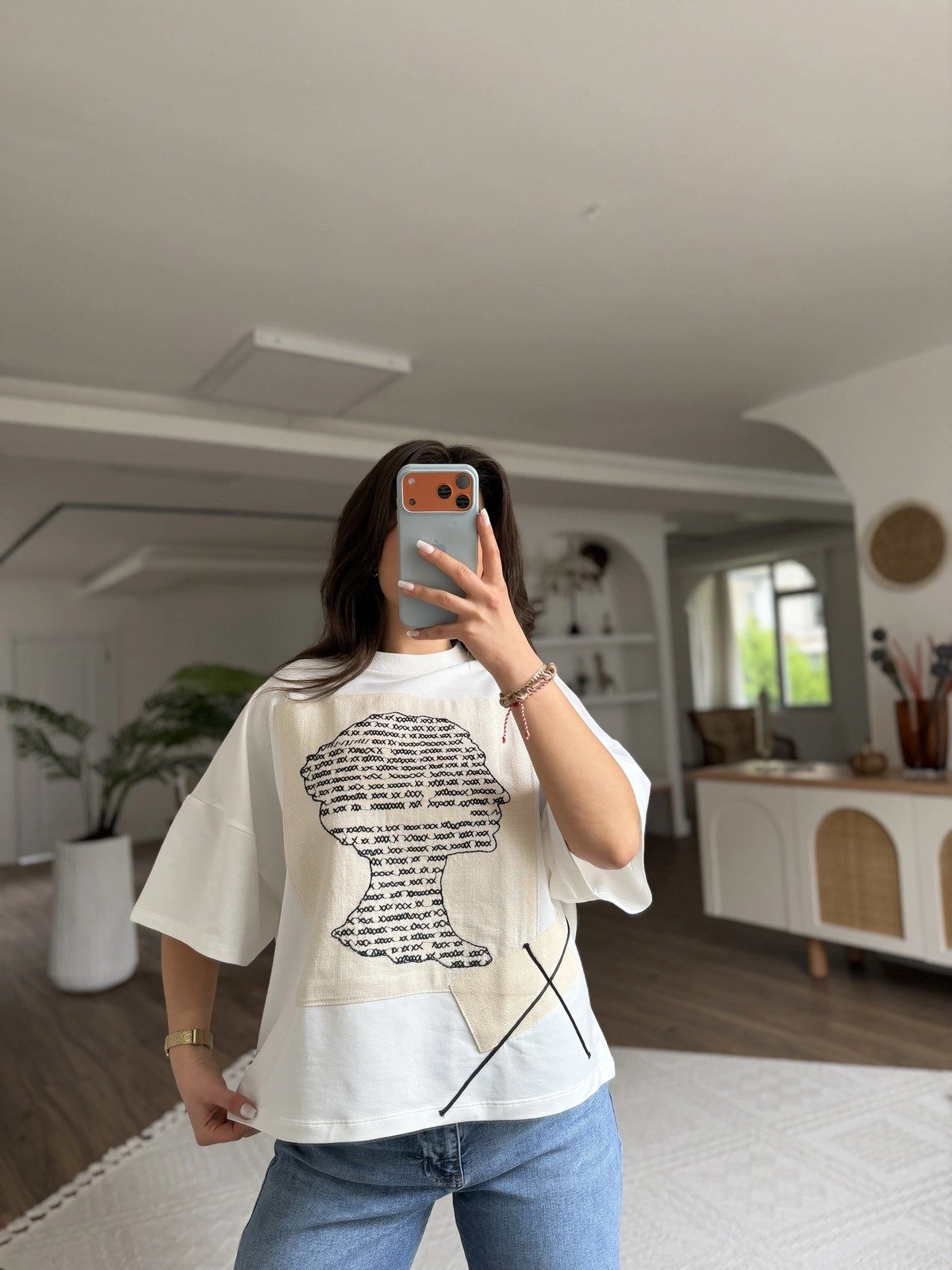 ÖN YÜZ NAKIŞ PARÇA KUMAŞ KISA KOL SALAŞ PAMUK SWEAT - EKRU - Görsel 1