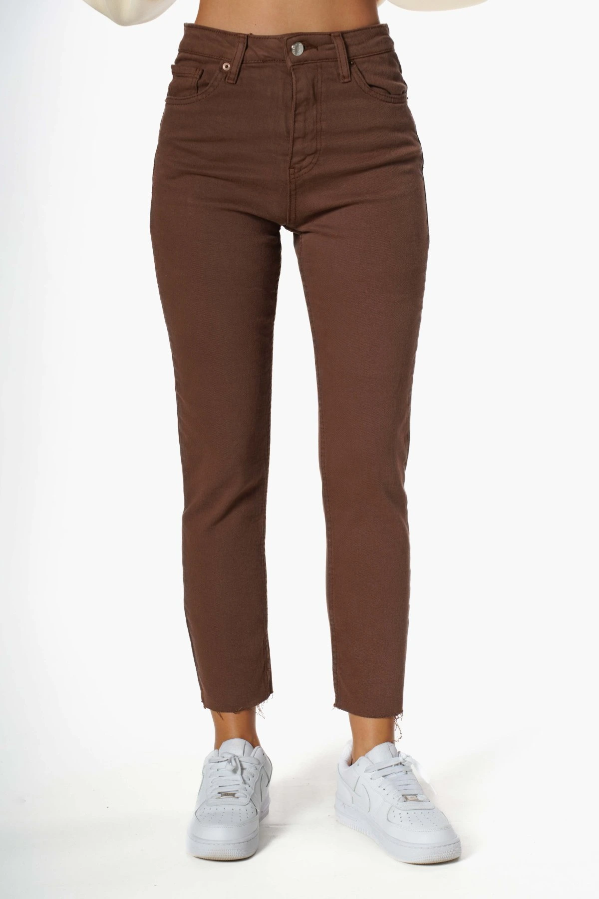 RENKLİ BOYFİT JEAN - KAHVE - Görsel 1