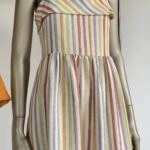 RENKLİ ÇİZGİLİ ASKILI CEPLİ UZUN ELBİSE - RENKLİ