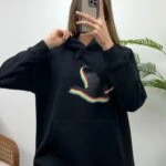 RENKLİ KUŞ BASKILI SWEAT - SİYAH