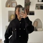 SIFIR YAKA CEPLİ DÜĞME DETAYLI YUMUŞAK DOKU CEKET MODEL HIRKA - SİYAH