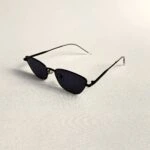 SİYAH CAM SİYAH METAL ÇERÇEVE GÖZLÜK - SİYAH