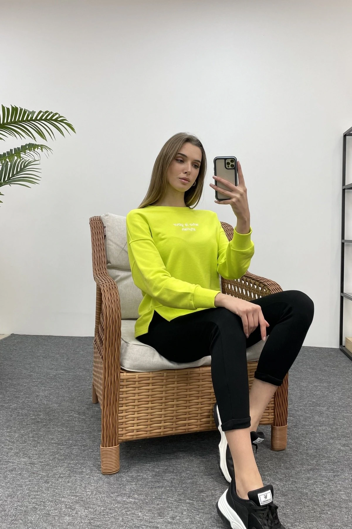 STYLİSH ARKA UZUN SWEAT - NEON YEŞİL - Görsel 1