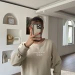 STYLİSH YAZI BASKI ARKA UZUN PAMUK SWEAT - TAŞ