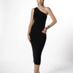 TEK OMUZ ASTARLI MİDİ BOY LİKRALI ELBİSE - SİYAH