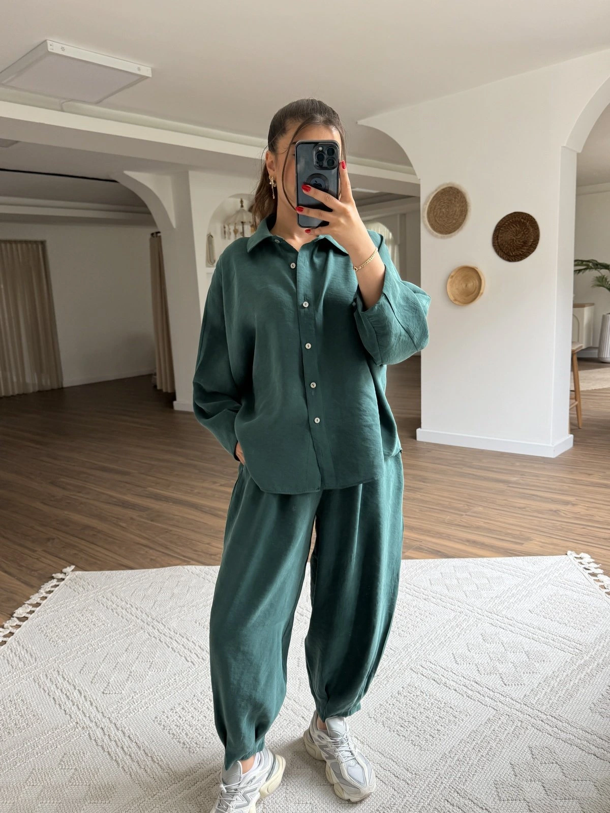 TRUVAKAR KOL GÖMLEK BALON PANTOLON MODAL TAKIM - ZÜMRÜT YEŞİL - Görsel 1