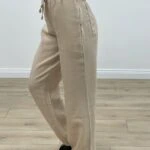 ÜÇ CEPLİ BEL LASTİKLİ RAHAT PAMUK PANTOLON - BEJ