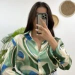 V YAKA DESENLİ SATEN GÖMLEK - MAVİ