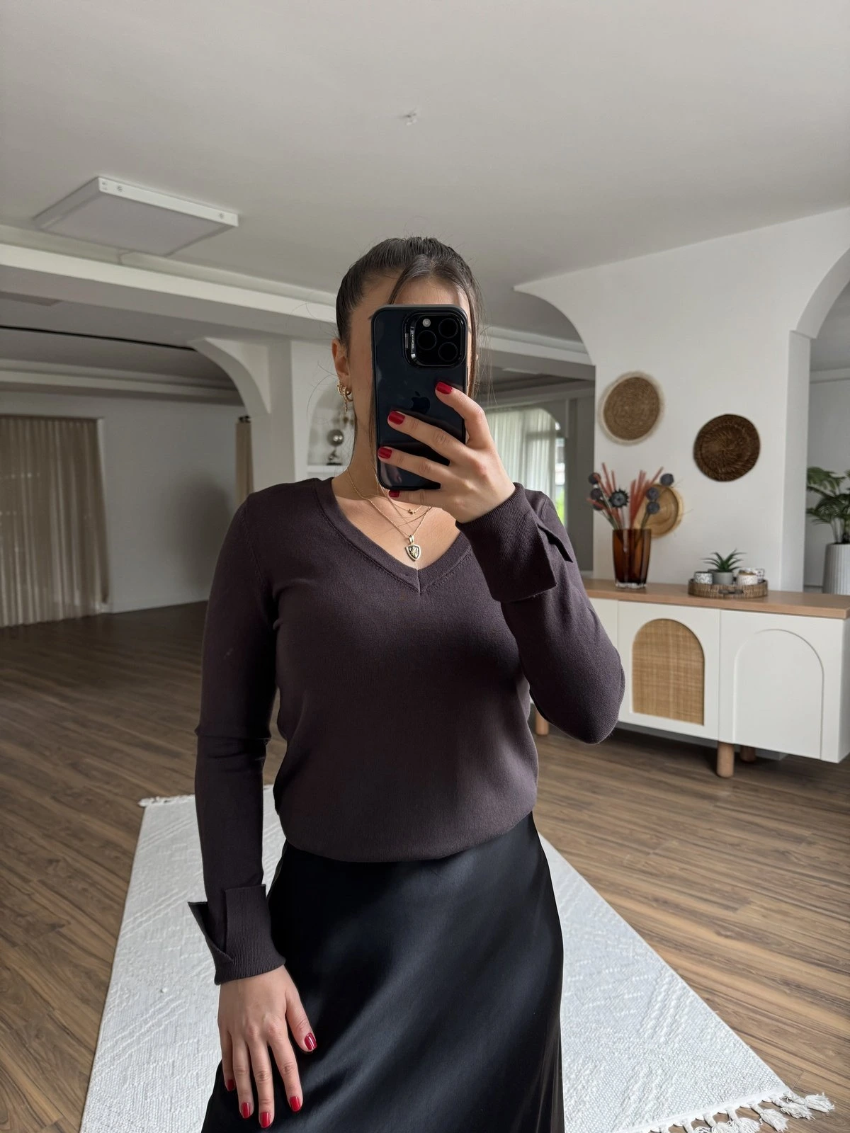 V YAKA KOL YIRTMAÇ VİSKON KAZAK - KOYU KAHVE - Görsel 1