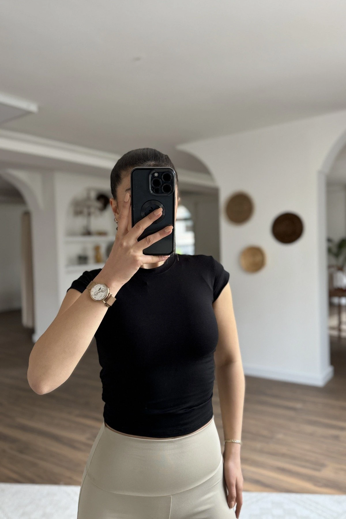 YAN BÜZGÜ MODAL PAMUK CROP TİŞÖRT - SİYAH - Görsel 1