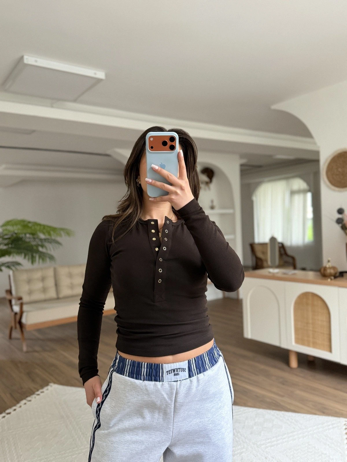 YARI PAT ÇITÇIT PAMUK TİŞÖRT - KAHVE - Görsel 1