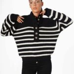 YARIM BALIKÇI DÜĞMELİ ÇİZGİLİ KAZAK - SİYAH-KREM