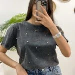 YIKAMALI TAŞ ÇAKIMLI TİŞÖRT - ANTRASİT