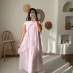 ŞAL YAKA KAT PARÇA DETAY ASTARLI VİSKON ELBİSE - ŞEKER PEMBE