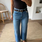 KEMERLİ GENİŞ PAÇA KISA JEAN - MAVİ