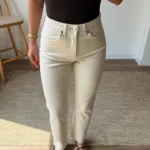 MARKA MODEL YÜKSEK BEL LİKRALI BOYFİT JEAN - BEJ